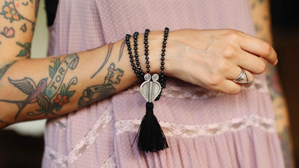 צמידים בעבודת יד